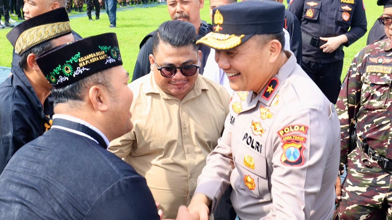 *Polda Jatim Gelar Apel Besar Sabuk Kamtibmas, Libatkan 186 Ribu Mitra dari Berbagai Elemen*