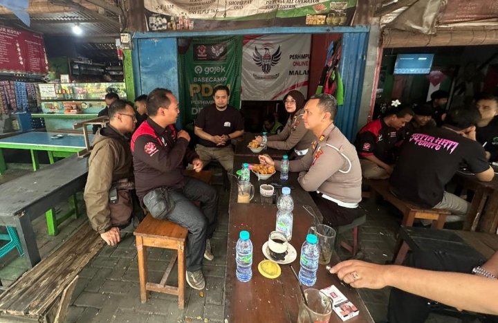 Polresta Malang Kota Rangkul Komunitas Ojol Waspadai Dampak Isu Global
