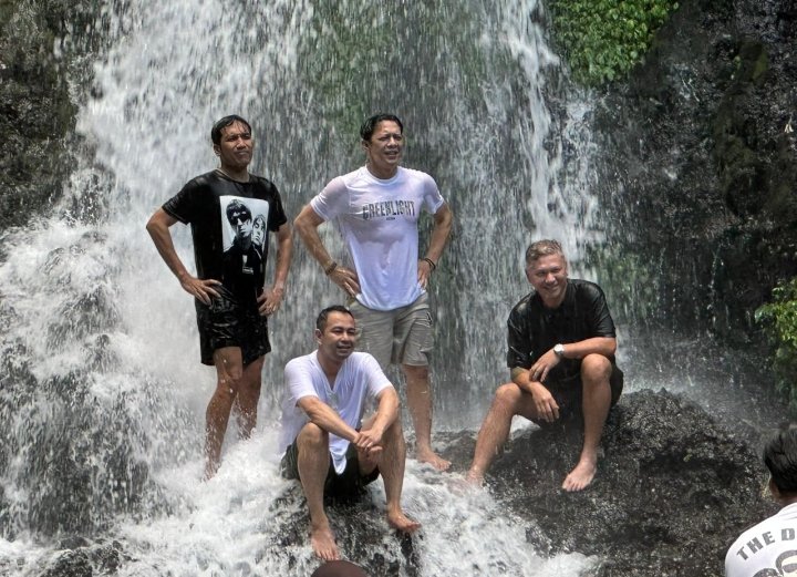 Banyuwangi Kembali jadi Perhatian Para Artis! Raffi, Desta, Ariel, dan Gading Eksplore Berbagai Destinasi