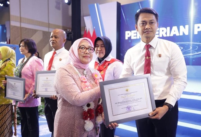 Ditres PPA – PPO Polda Jatim Terima Penghargaan dari Menteri PPPA