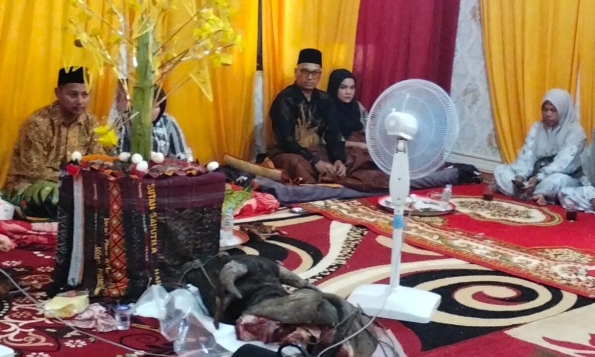Kabiro Sekaligus Jurnalis MMP Padang Lawas  aktif Terus Mengikuti Adat Tabagsel