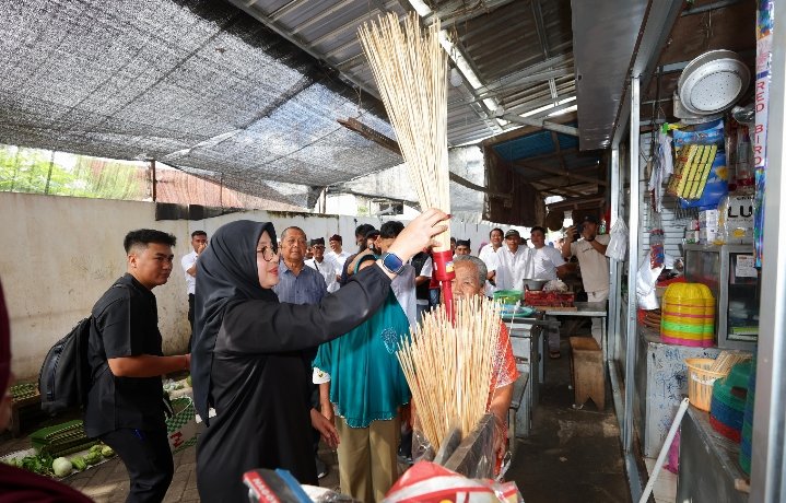 Ringankan Beban 6.500 Pedagang Pasar, Pemkab Banyuwangi Gratiskan Retribusi Sabtu-Minggu