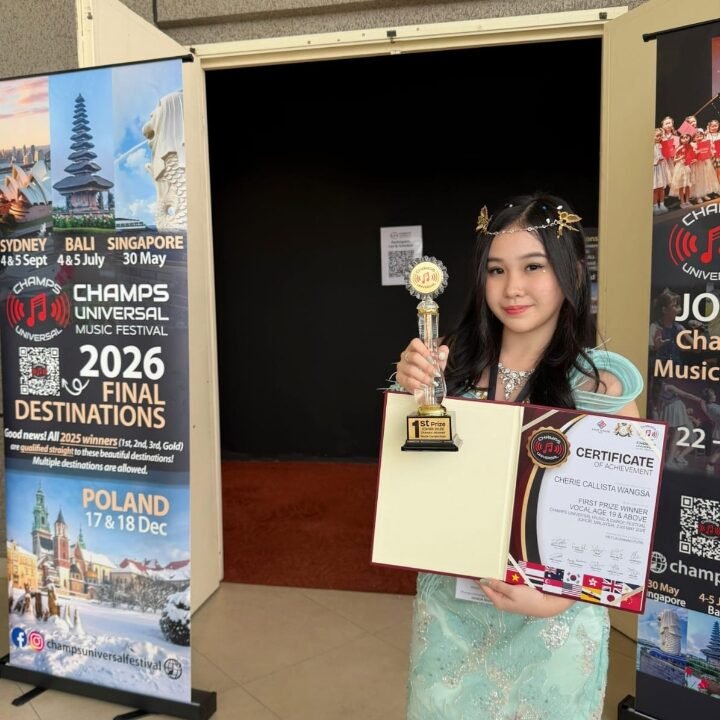 Cherie dan Vivianne Wangsa Harumkan Nama Indonesia di Ajang Musik Dunia”.