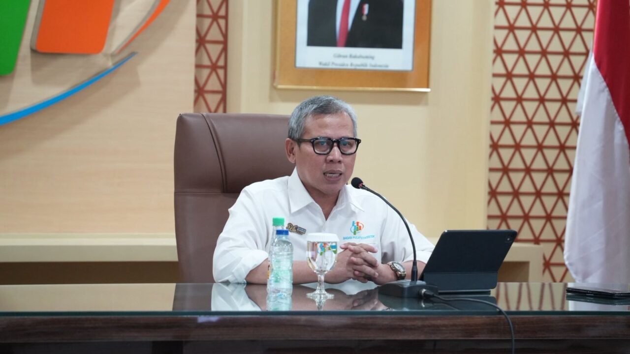 Ekspor Industri Menguat, Neraca Dagang Indonesia Surplus USD 3,70 Miliar hingga Juli 2026*     _Press Release Badan Komunikasi Pemerintah (Bakom) RI_