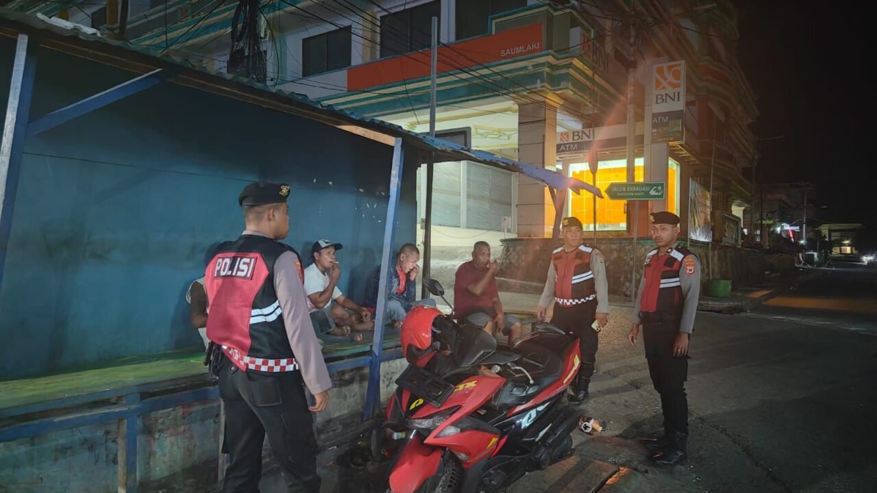 Antisipasi Gangguan Kamtibmas di Jam Rawan, Sat Samapta Polres Tanimbar Sisir Kota Saumlaki