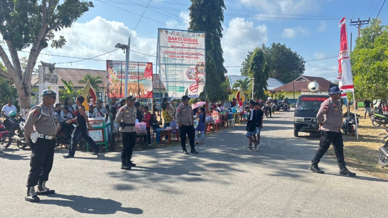 Sambut HUT GPM ke-91, Personel Polsek Tanut Sukses Amankan Jalannya Lomba Baris Kreasi di Larat